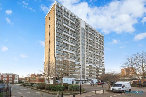 Fellows Court, Weymouth Terrace, London E2
