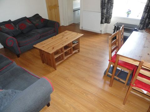 Elmfield Avenue, Old Aberdeen, Aberdeen AB24