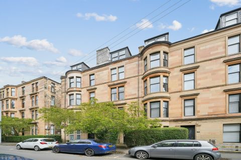 Ruthven Street, Hillhead, Glasgow G12 - View 2
