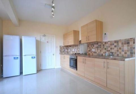 House in Northampton - View 2