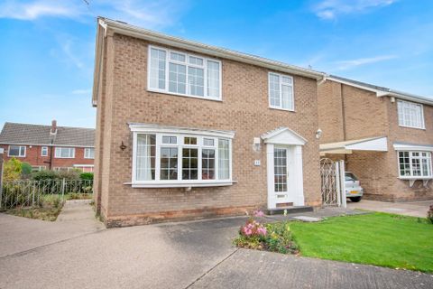3 bed detached house for sale in Elmwood Close, Retford DN22, £290,000 ...