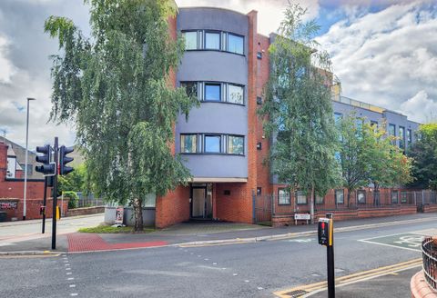 Weaste Road, Salford M5