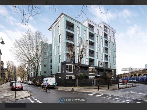 Bolanachi Building, London SE16