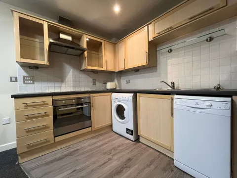 Apartment in Coventry, Hillfields - View 5