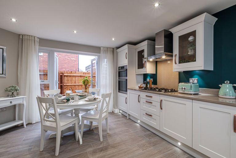 Property 1 of 10. Interior View Of The Kitchen &amp; Dining In Our 4 Bed Alnmouth