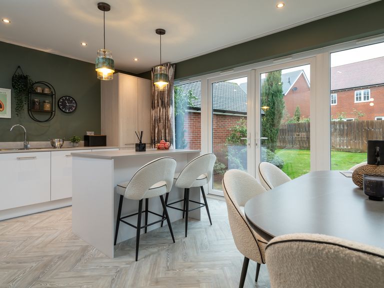 Property 3 of 9. Warwick Kitchen