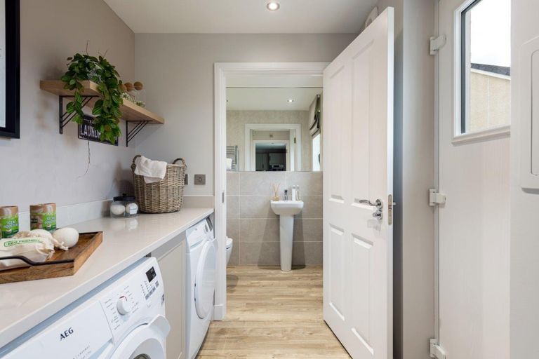 Property 3 of 10. Utility Room In 4 Bed Detached Home