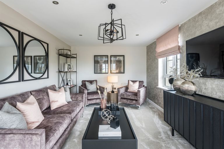 Property 2 of 10. Lounge In 4 Bed Home