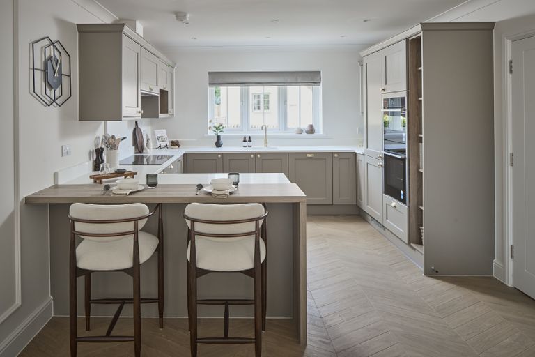 Property 1 of 18. Previous Showhome
