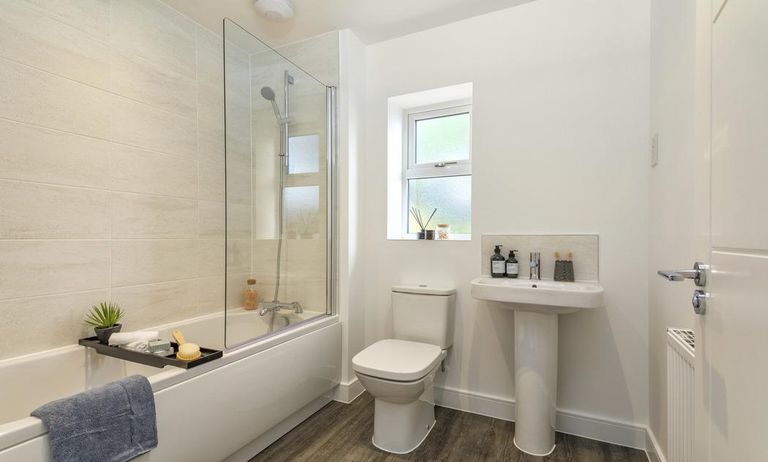 Property 3 of 8. Dandara - Zoopla -
