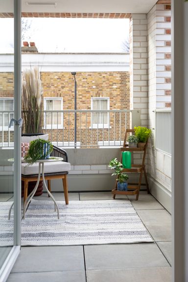 Property 2 of 7. Show Apartment