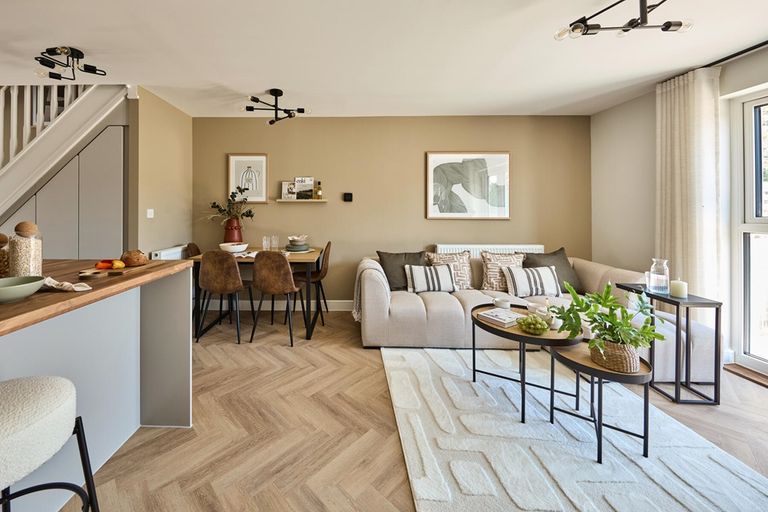 Property 3 of 13. Ideal For Socialising And Entertaining