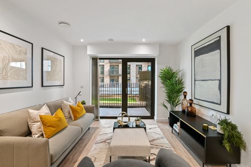Property 1 of 11. 1 Lounge