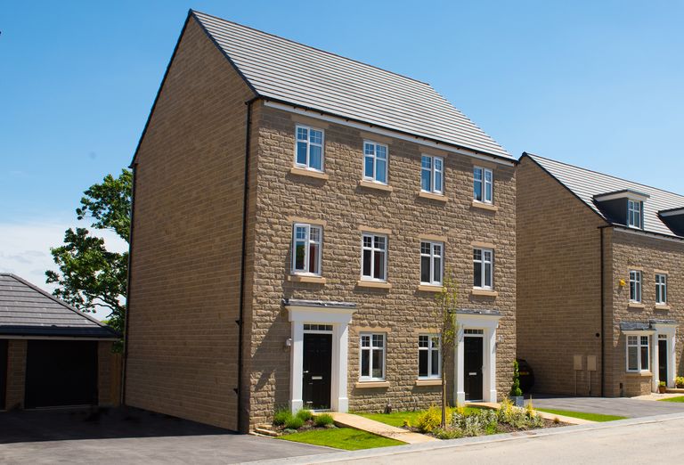 Property 1 of 9. Cannington