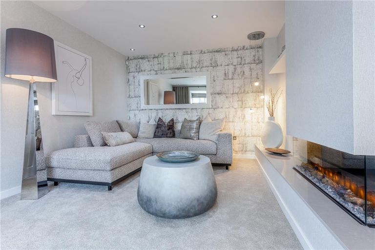 Property 2 of 9. Representative Image