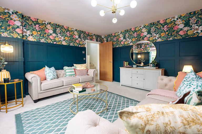 Property 3 of 9. Wodehouse Lounge Winslow Park