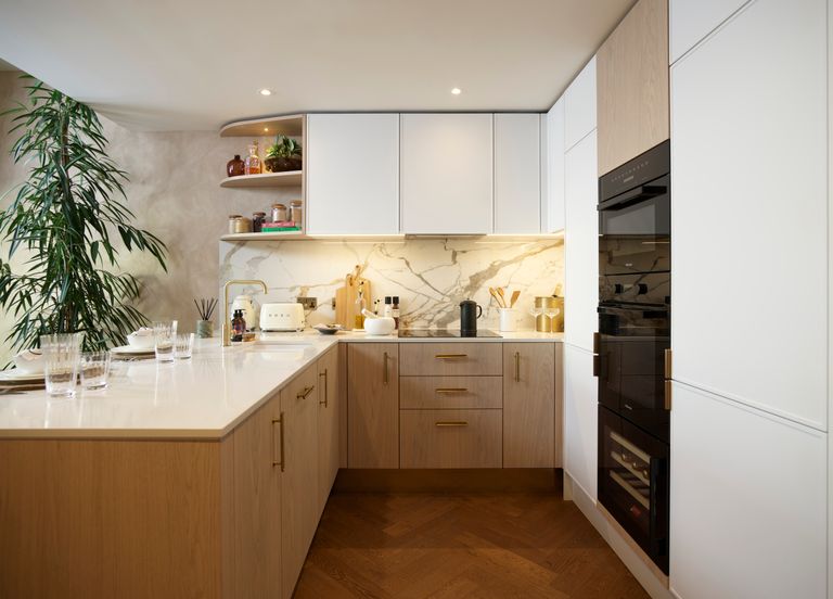 Property 3 of 16. Kitchen