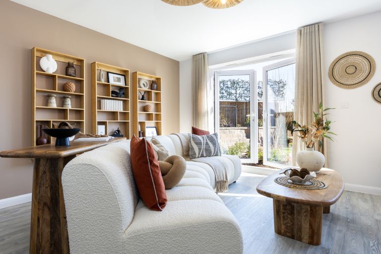 Property 3 of 6. Sunnybower Meadow-Rowan-Lvr3