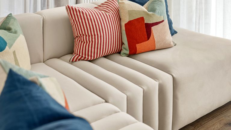 Property 3 of 8. Plot Image