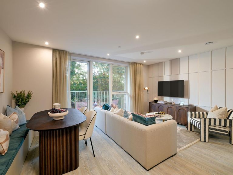 Property 1 of 14. Phoenix, Apartment 116