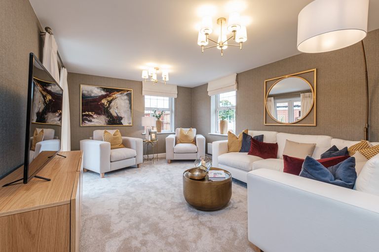 Property 3 of 10. Avondale Neutral Lounge