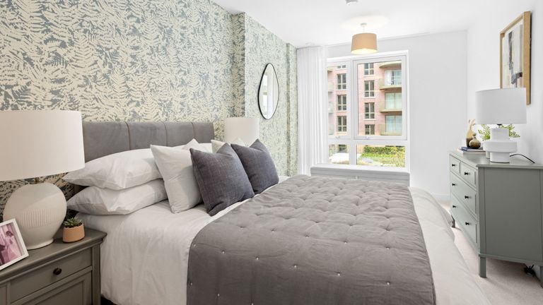 Property 1 of 12. Plot Image