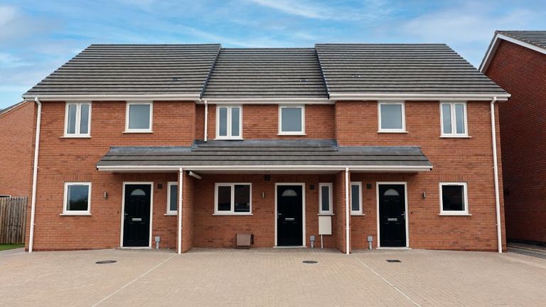 Property 3 of 8. Plot Image