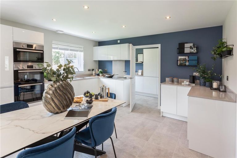 Property 3 of 8. Representative Image