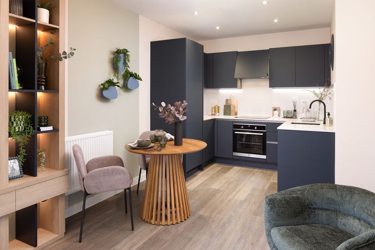 Property 2 of 6. Kitchen Photograph - Hendon Waterside
