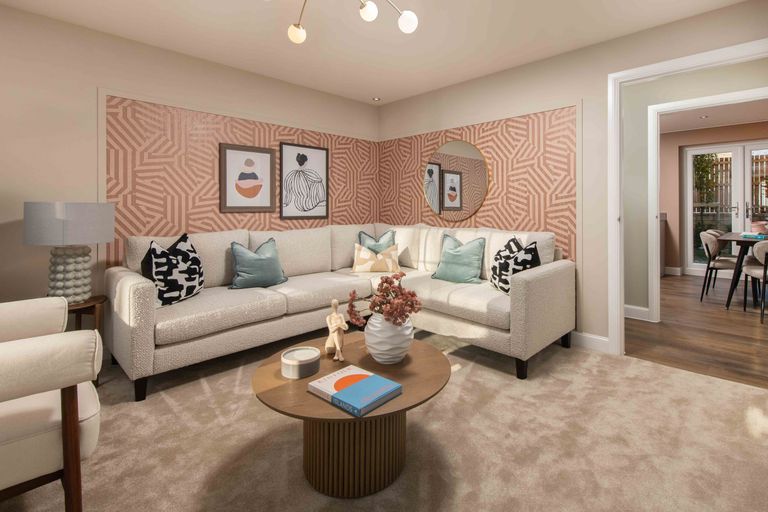 Property 3 of 10. Ellerton Lounge