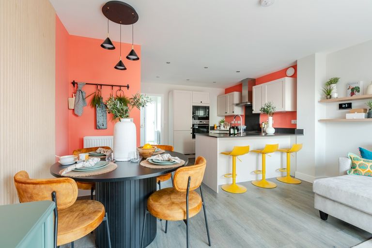 Property 3 of 14. Pull Up A Stool At The Breakfast Bar