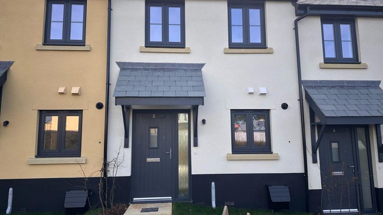 Property 1 of 6. Plot Image
