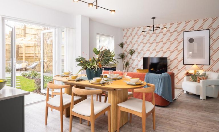 Property 3 of 8. Dandara - Zoopla -
