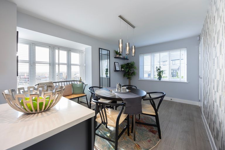 Property 2 of 11. Lutyens_08