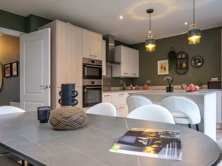 Property 2 of 9. Warwick Kitchen Diner