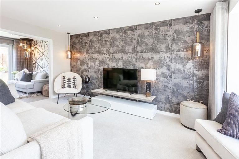 Property 3 of 16. Representative Image