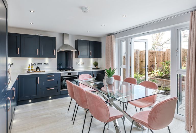 Property 2 of 10. Inveraray 4 Bedroom Home, Open-Plan Kitchen/Dining Room
