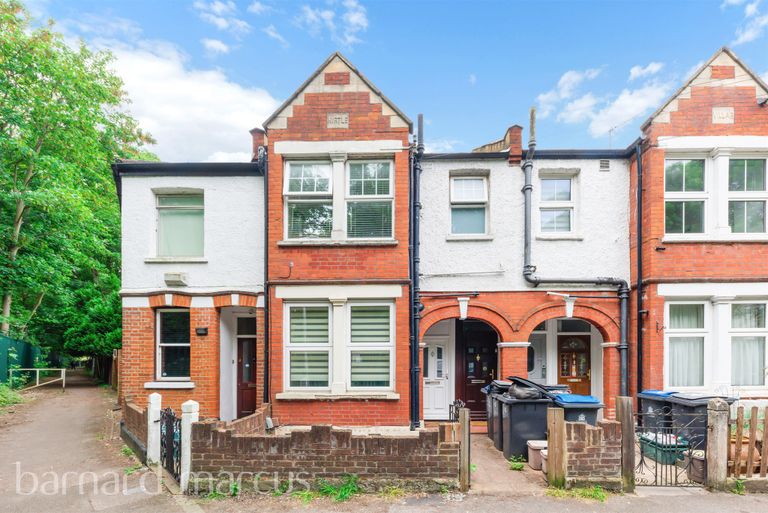 2 bed flat for sale in Beresford Road, New Malden KT3 Zoopla