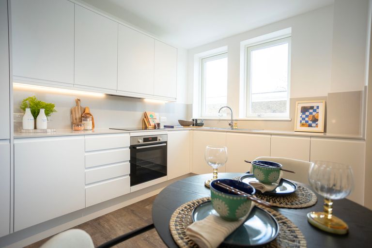 Property 1 of 7. Show Apartment