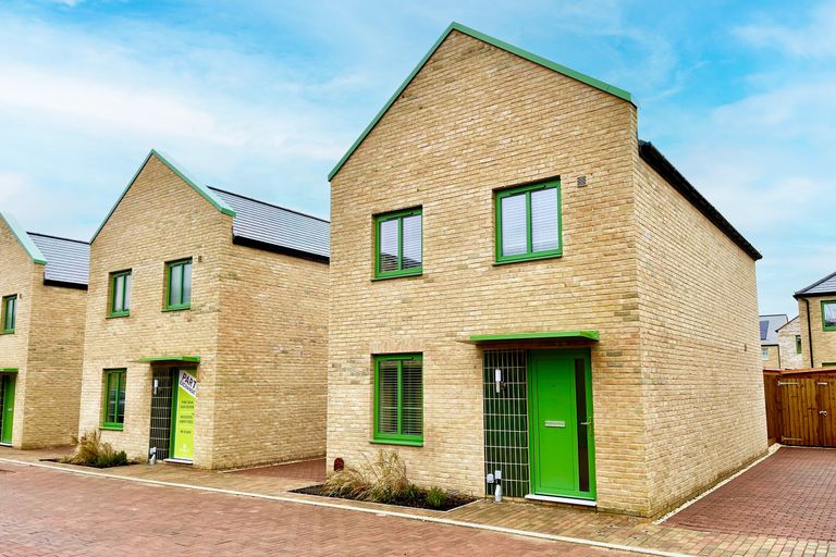 Property 1 of 7. Kimbolton