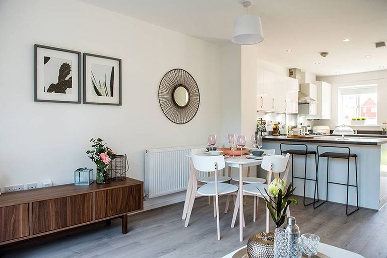 Property 3 of 6. Curlew3