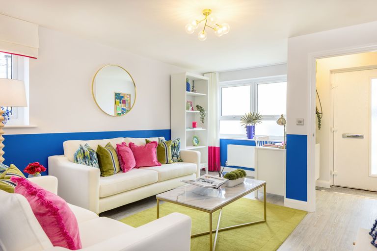 Property 3 of 8. Spacious Lounge In The Maidstone 3 Bedroom Home