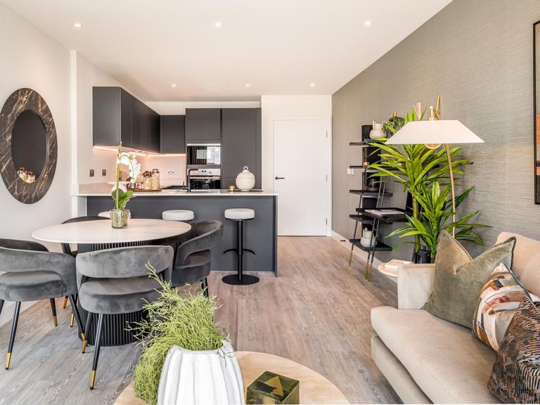 Property 3 of 12. Apartment 435 - Skylark House