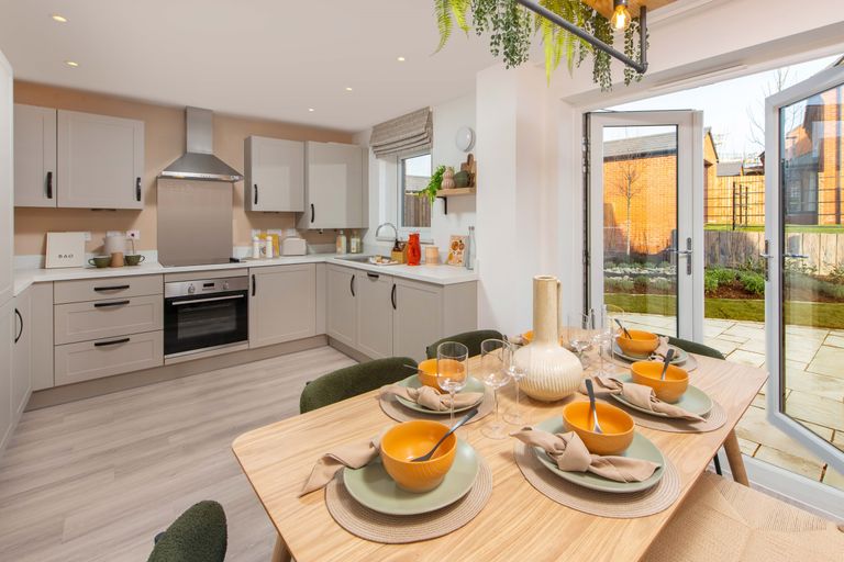 Property 2 of 7. Frampton Kitchen/Diner