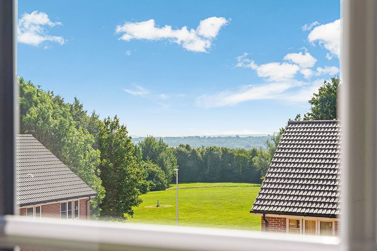 Property 2 of 4. Knights Grove, Newbury