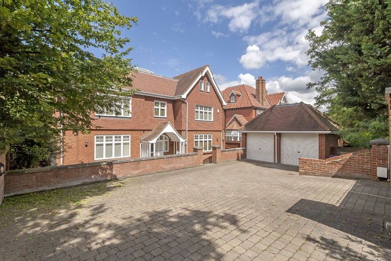 7 bed detached house for sale in Kingston Vale, London SW15 Zoopla