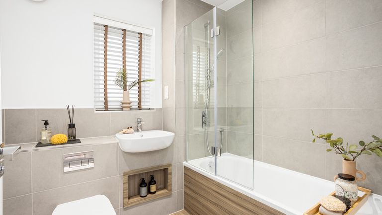 Property 2 of 9. Plot Image