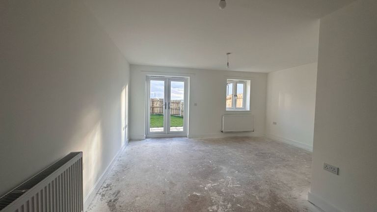 Property 3 of 14. Plot Image