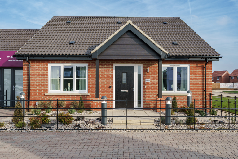 Property 2 of 20. Lincoln Show Home