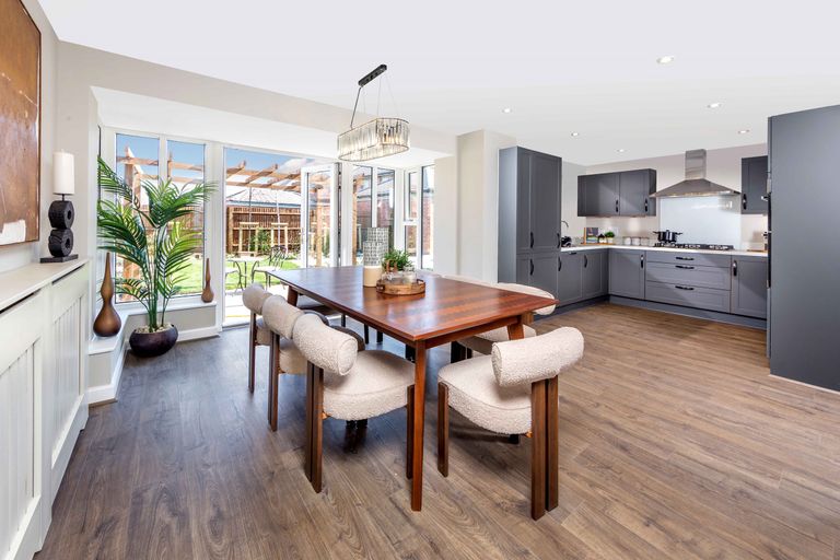 Property 2 of 10. Winstone Kitchen/Dining Room